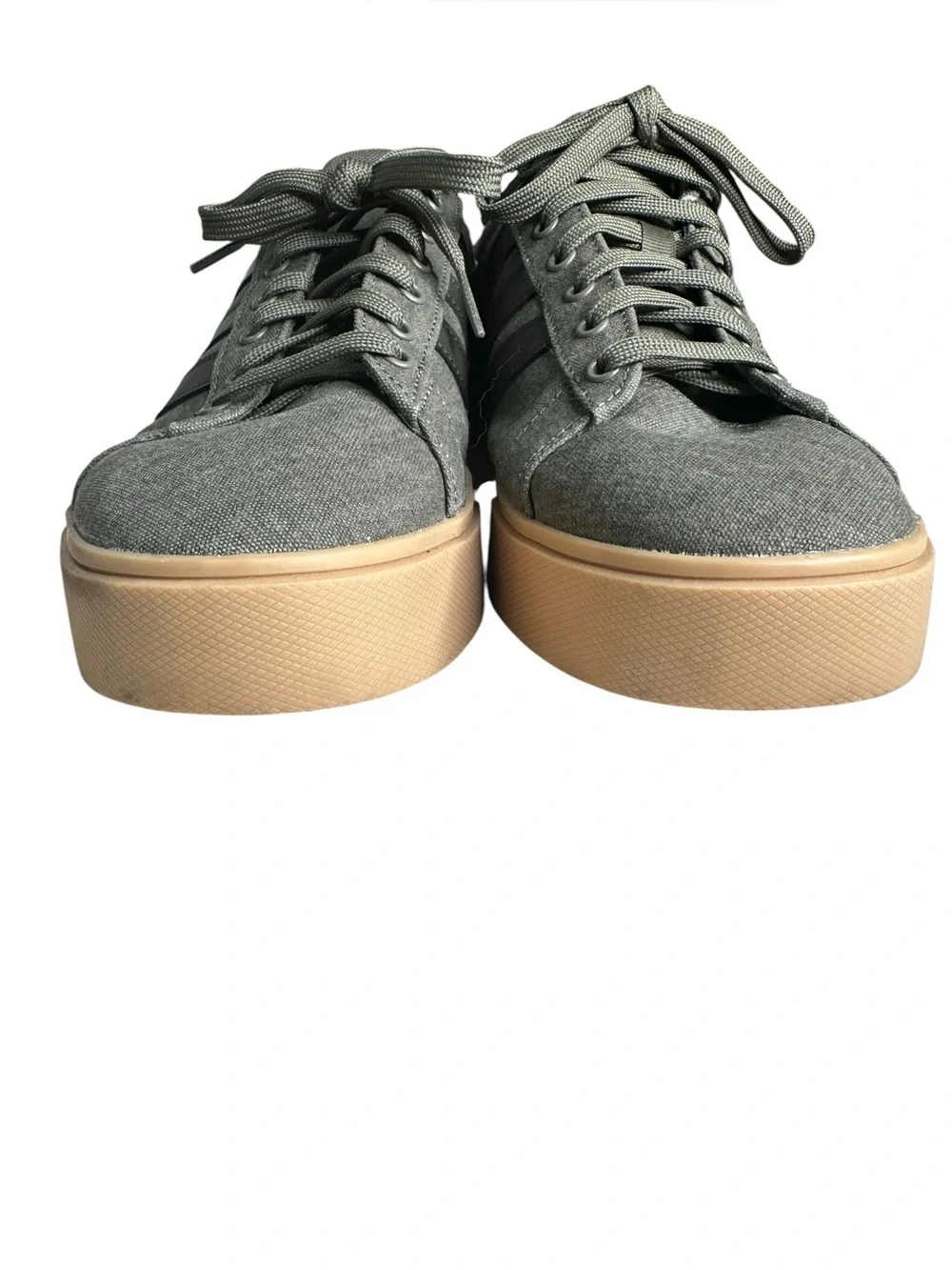 Adidas Men’s Daily 4.0 Canvas Sneakers. Size 11. Olive Green